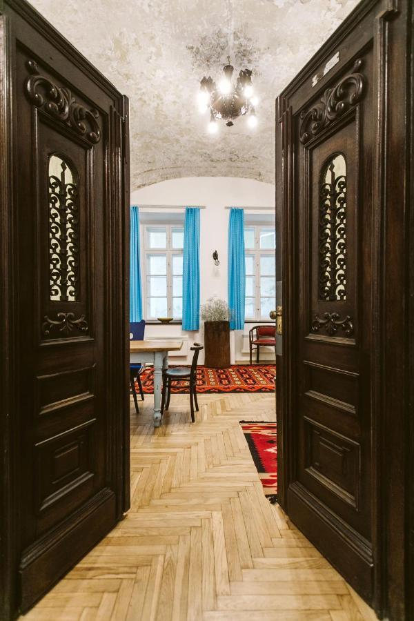 The Chapel - History, Tradition, Luxury Budapest Eksteriør billede